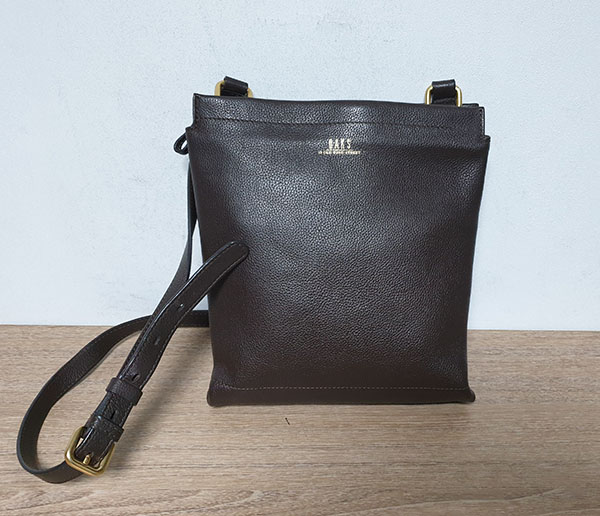 정품 닥스 신형 소가죽 남성크로스백/고급