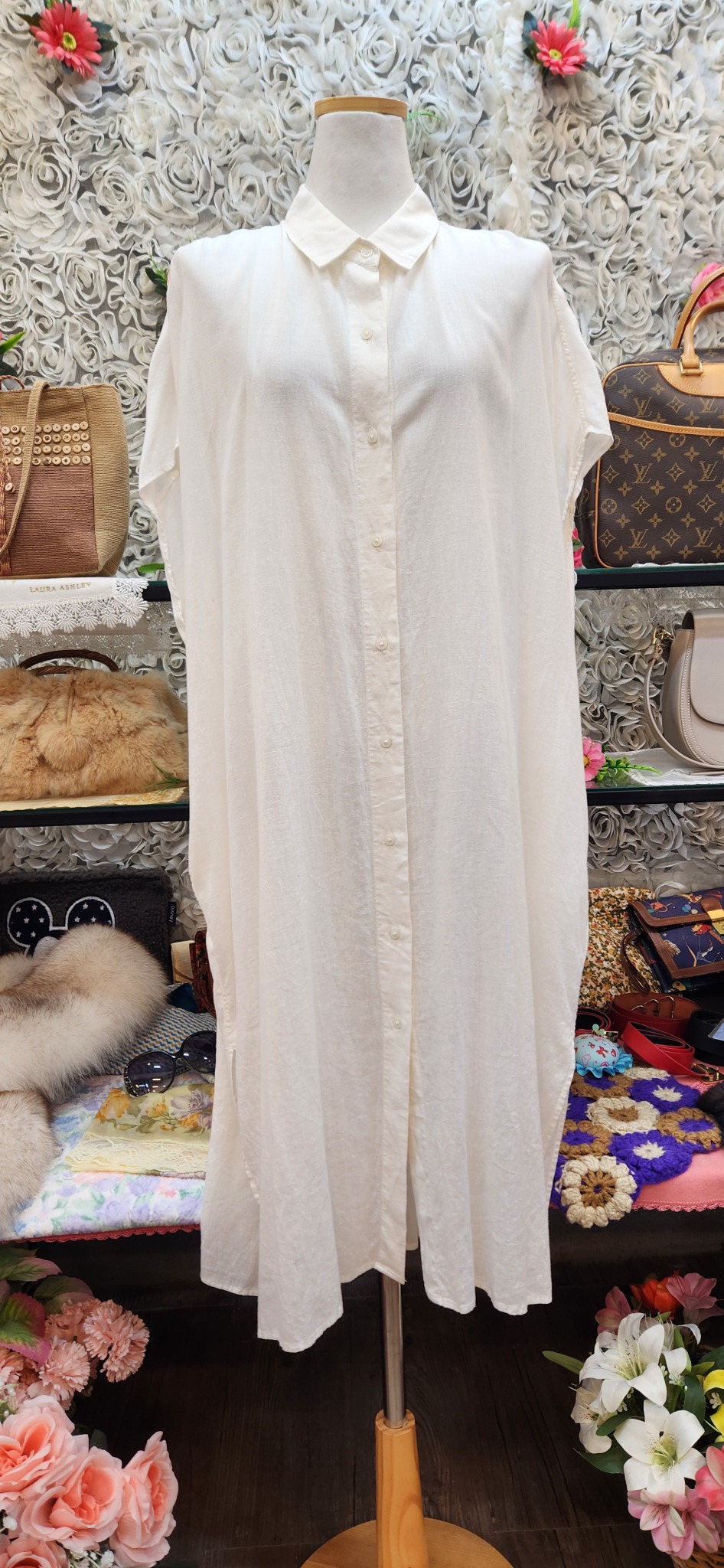 유니클로 마 혼방 루즈핏 셔츠형 롱원피스 (77 88)