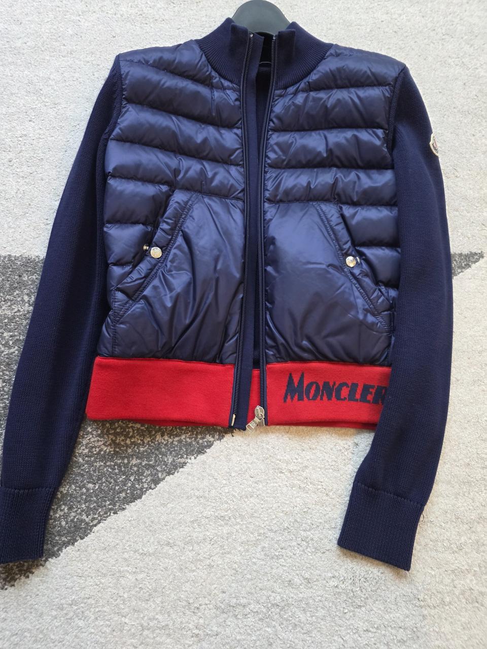 몽클레어 간절기 가디건 정품