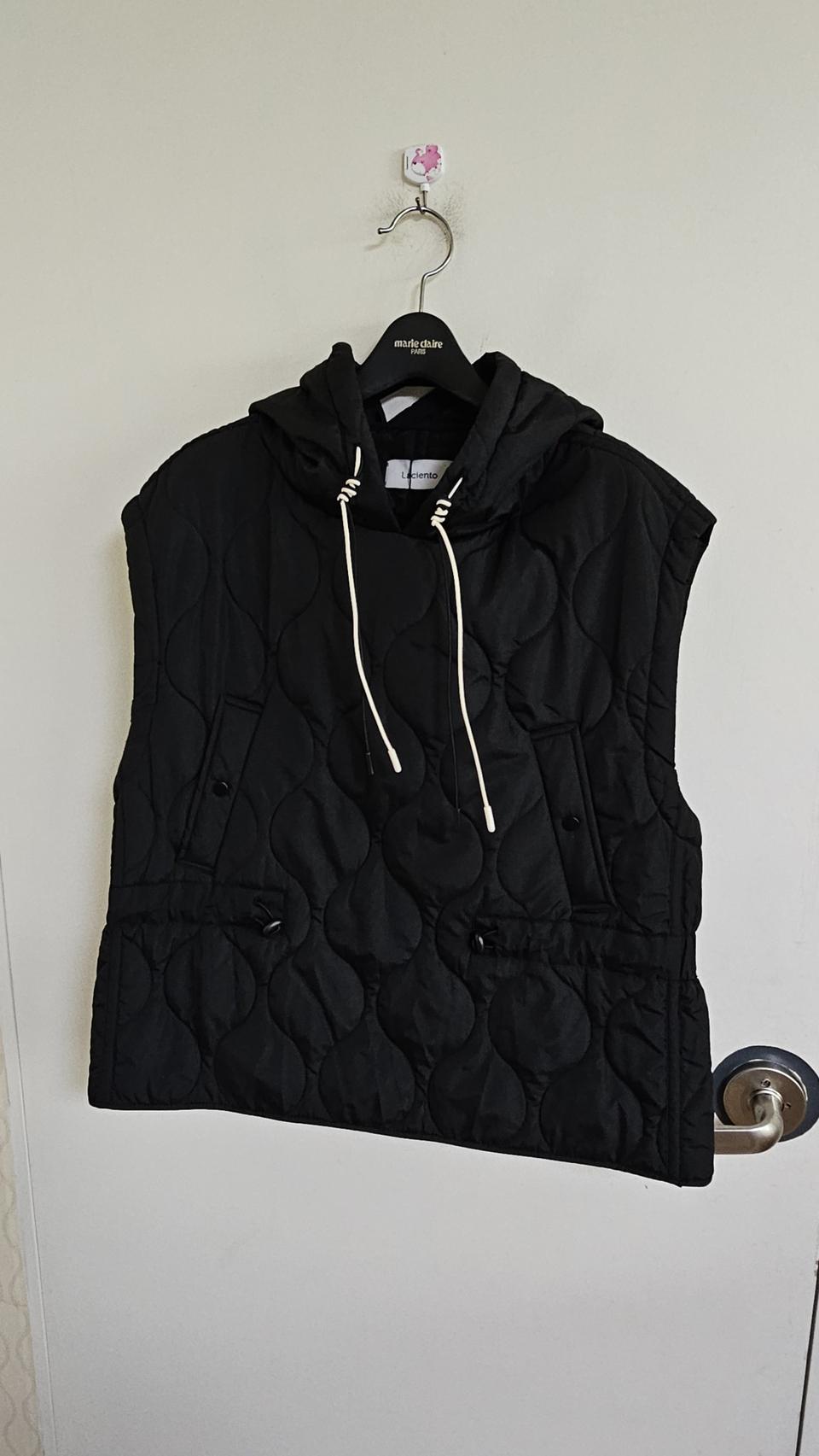 라씨엔토 누빔 패딩 후드 조끼 새상품(406