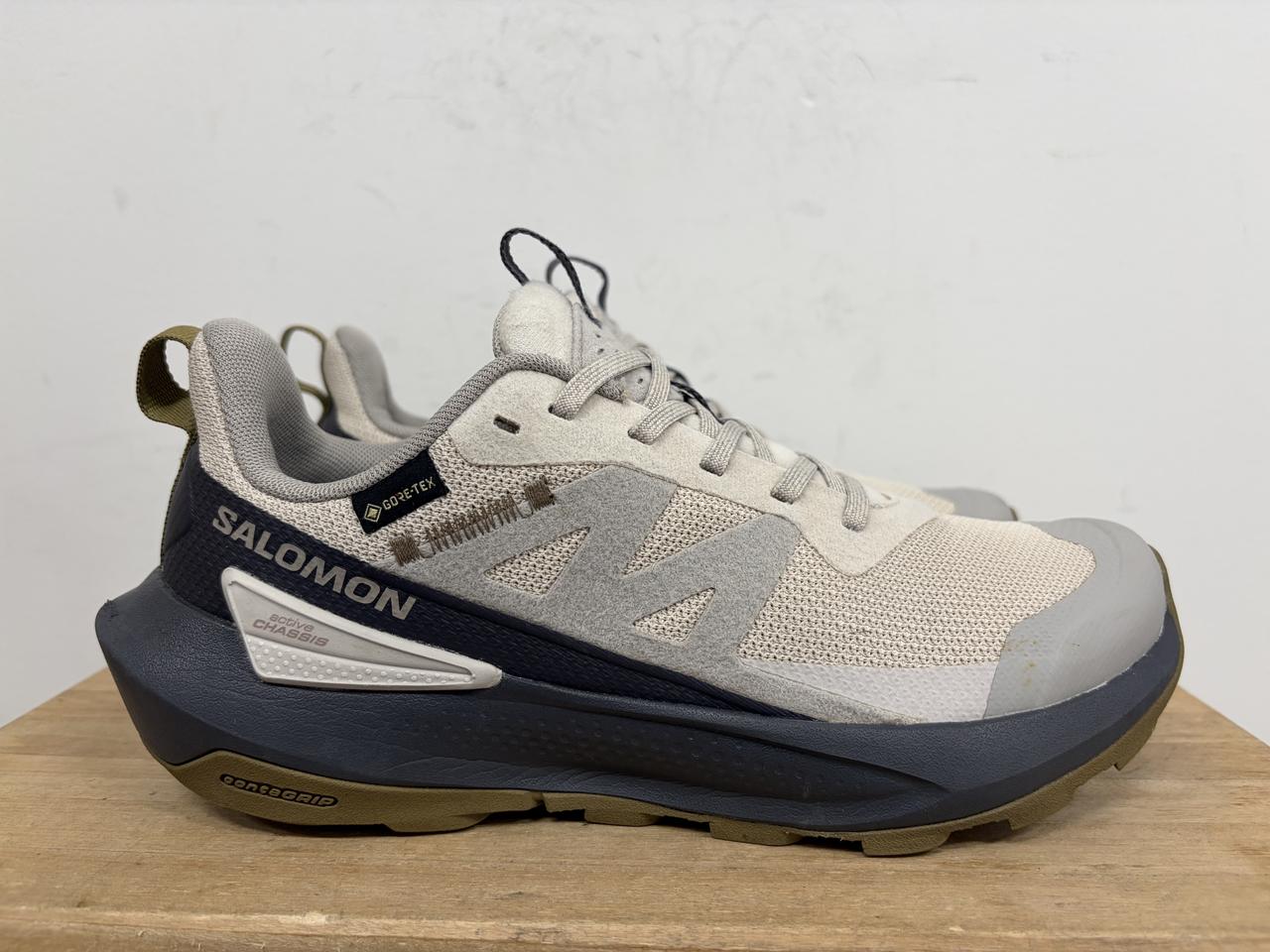 살로몬 엘릭서 액티브 고어텍스 하이킹화 230   