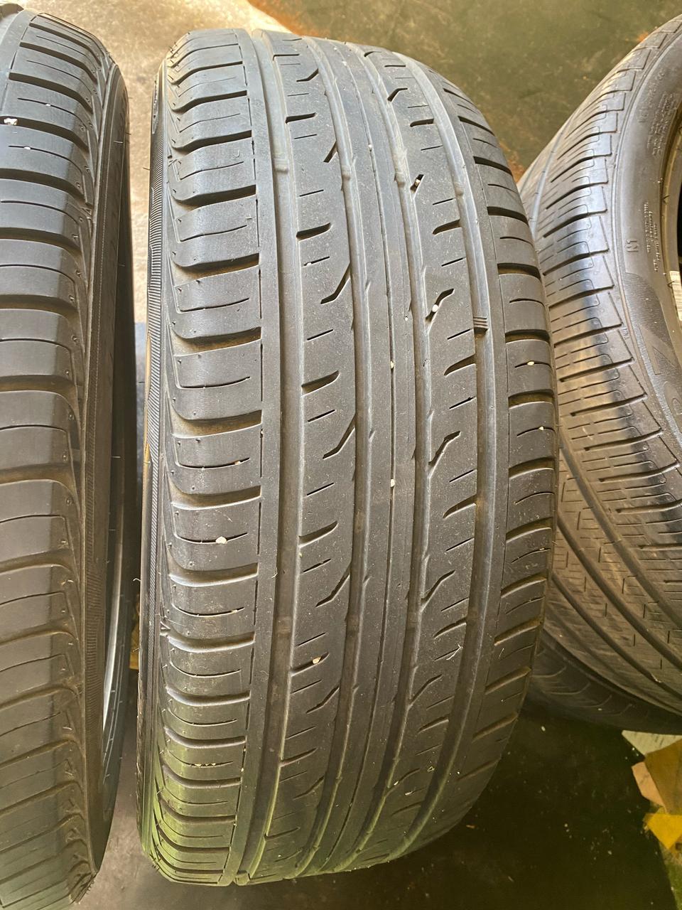 던롭 235-55-19 중고 2개