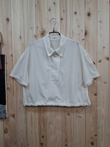 코데즈 컴바인 하프 슬리브 블라우스