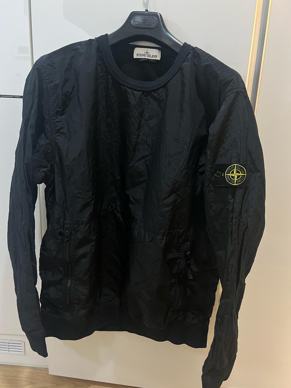 스톤아일랜드 나일론맨투맨 점퍼 xl (한정판)