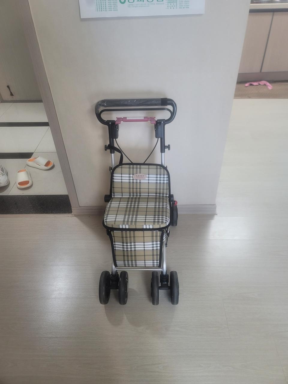 해피웰니스 F-685 보행보조차