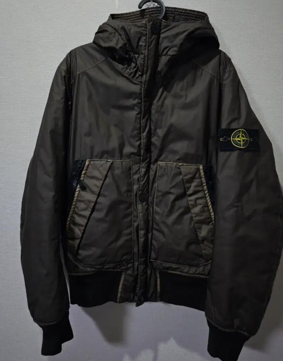 정품 스톤아일랜드 무솔라 고마타 90 / S