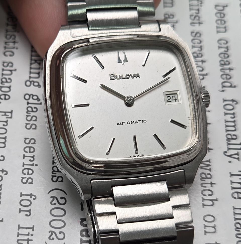 빈티지 부로바 테레비 사각탱크형 오리지널 실버판 오토 브레이슬릿 ver.