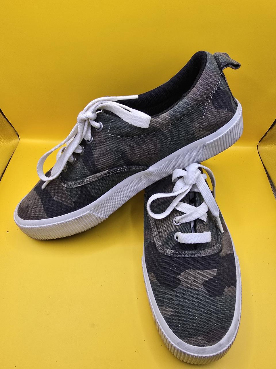 H&M 카모 운동화 260 / 편하게 신기 좋아요