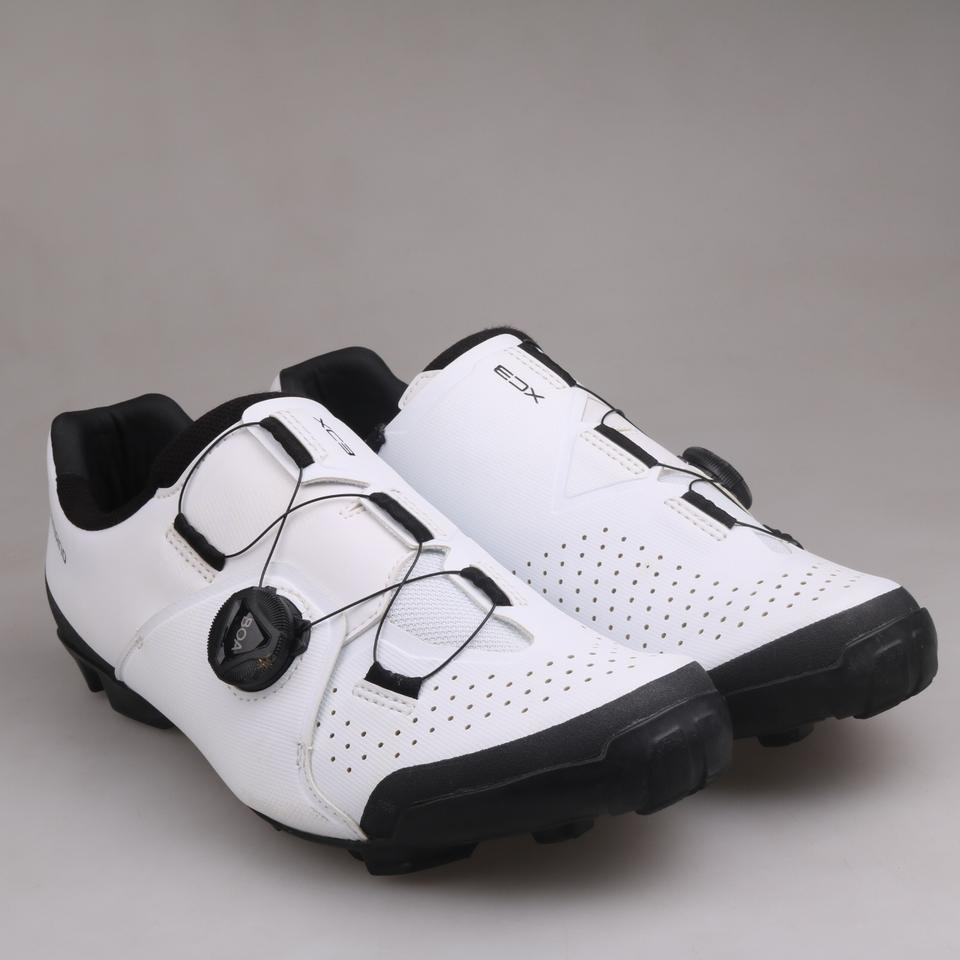 시마노 XC3 클릿슈즈 판매합니다.(43,27.2)6408