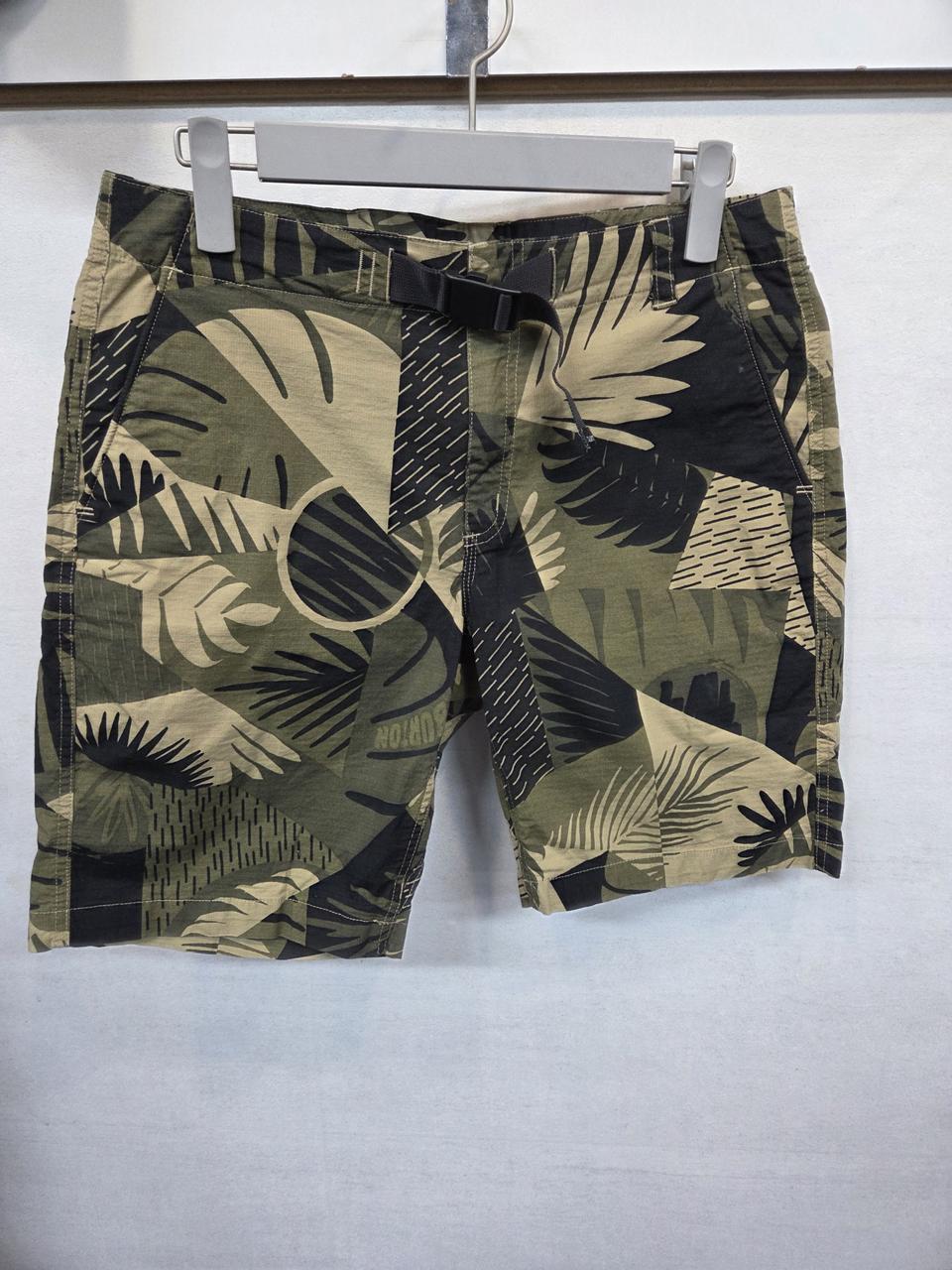 burton 버튼 벨티드 립스타 하와이안 반바지 32