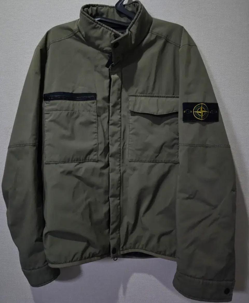 정품 스톤아일랜드 소프트쉘 프리마로프트 자켓 95 / M