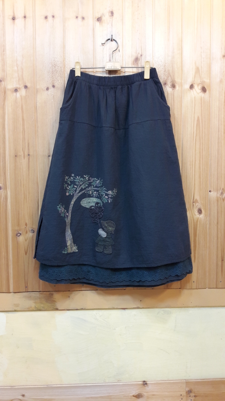 * 미쉘리 코사지 랩 스타일 롱 치마 (새상품)