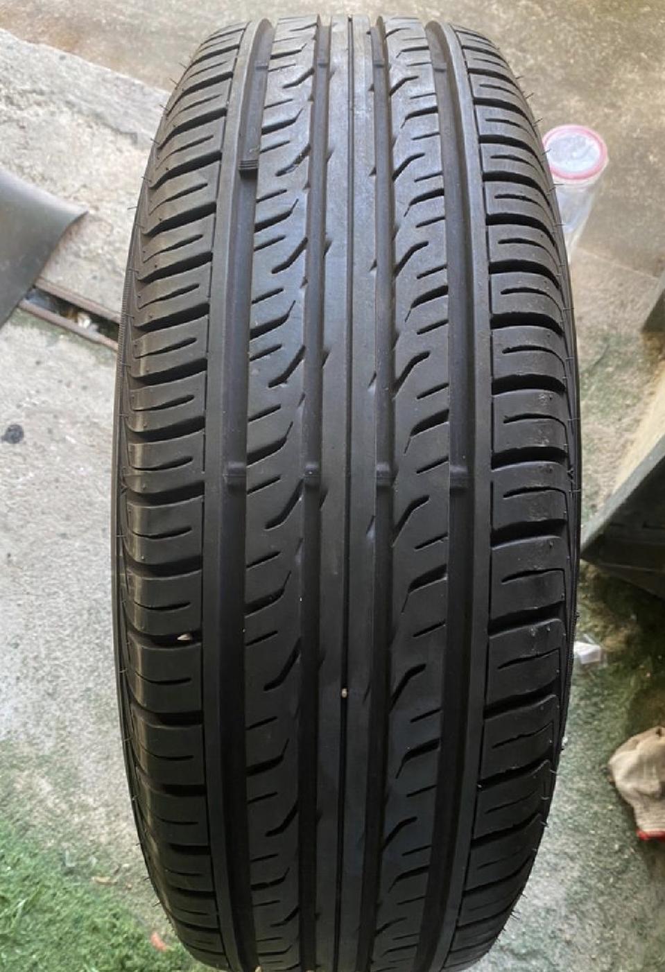 던롭 235-65-17 딱 1개