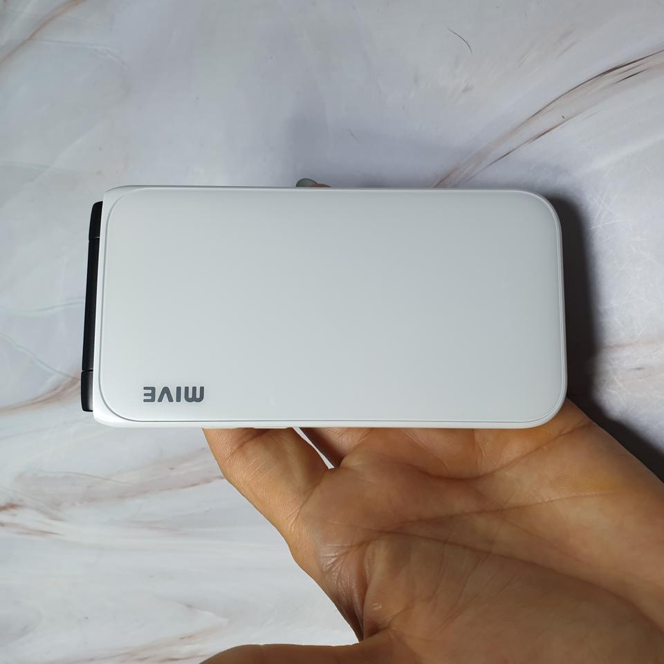 MIVE 스타일폴더(M120) 화이트 32G S급 판매합니다