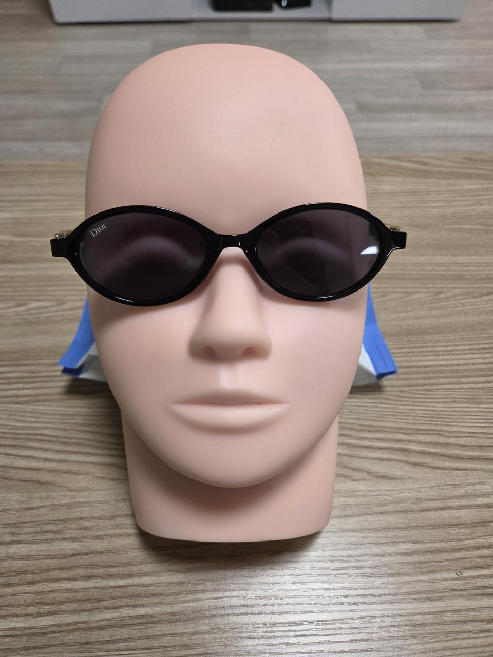 디올 선글라스 새상품