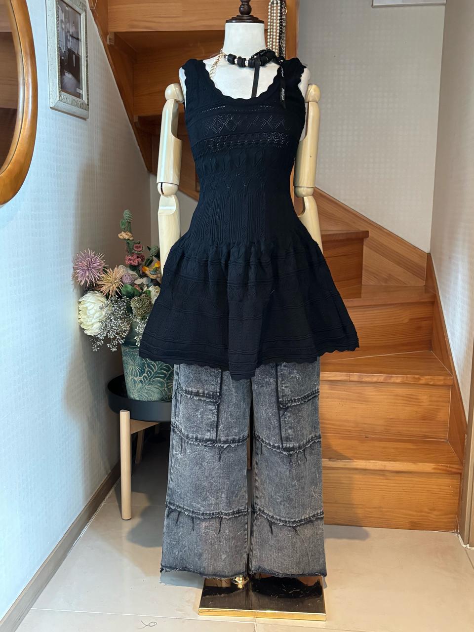 니트 플레어 블랙.