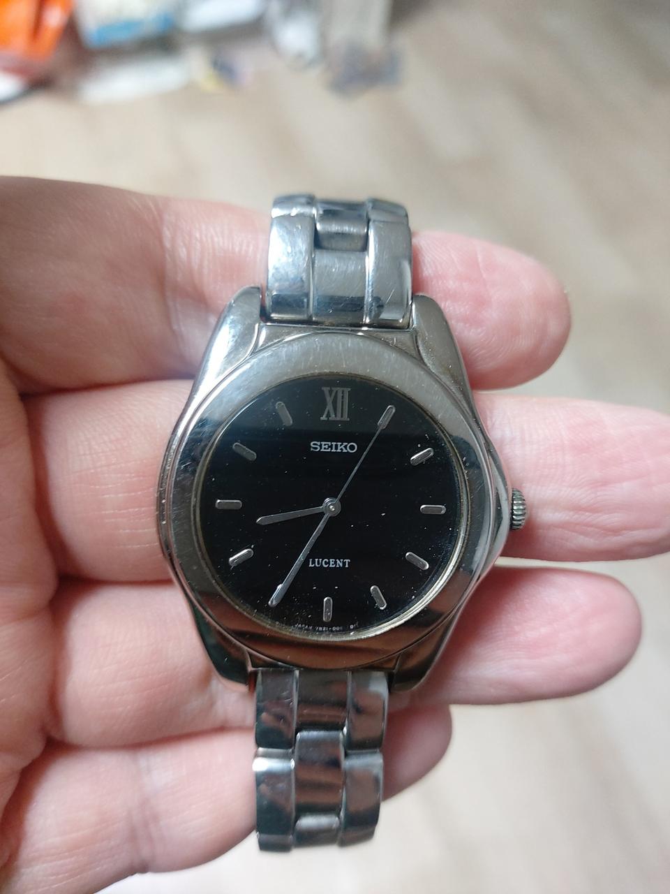 세이코 루센트 남성 메탈 시계