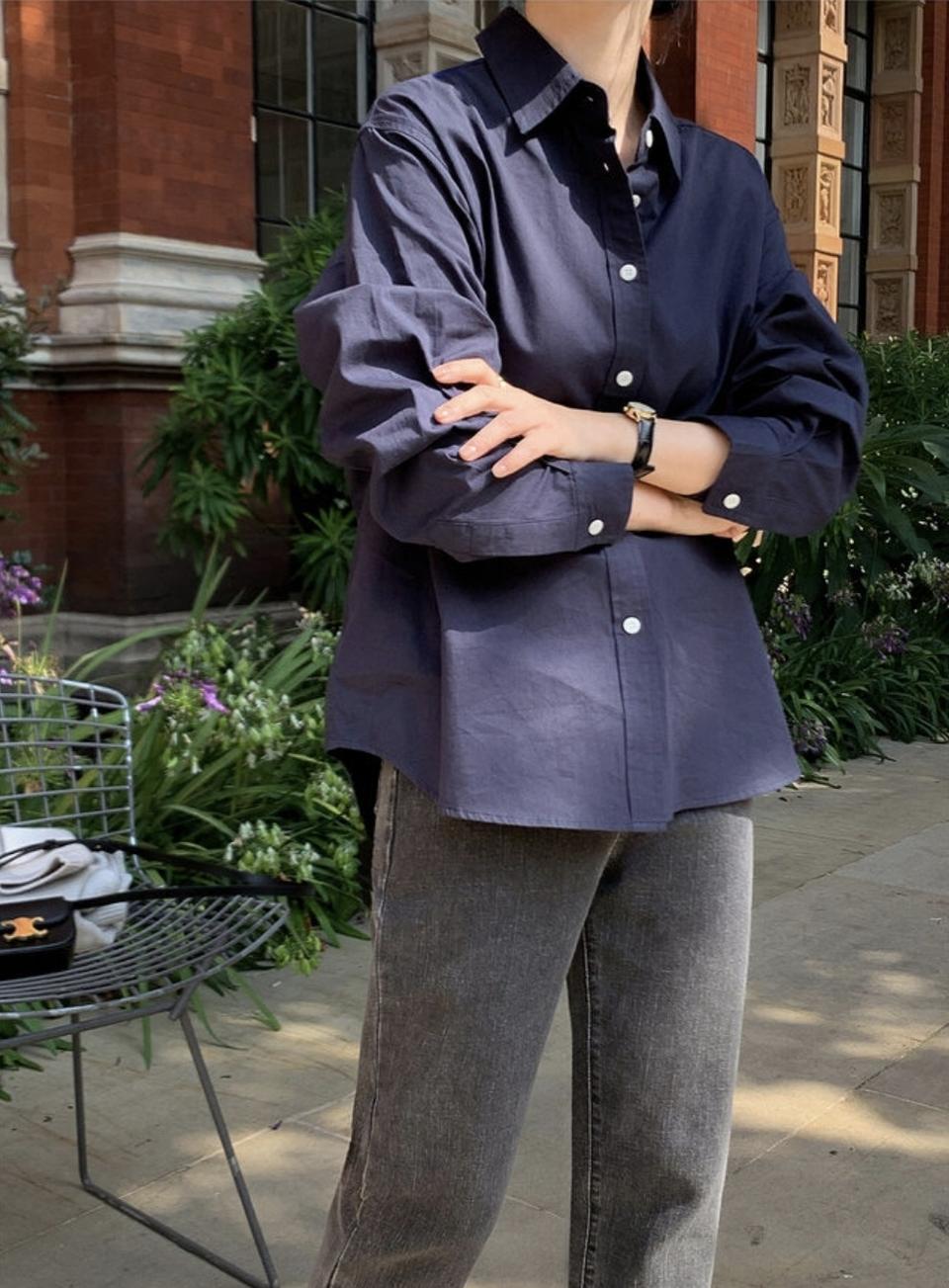 새상품) 디어먼트 단작 스티치 베이직 코튼 셔츠 네이비 / 슬로우앤드