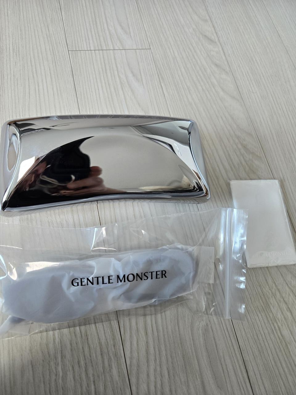 젠틀몬스터 이브 블루 선글라스