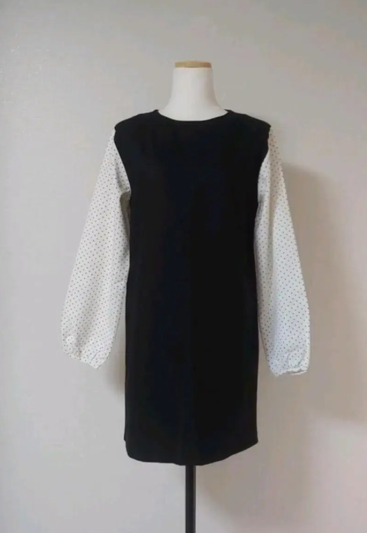 OP50 도트소매원피스(새상품)