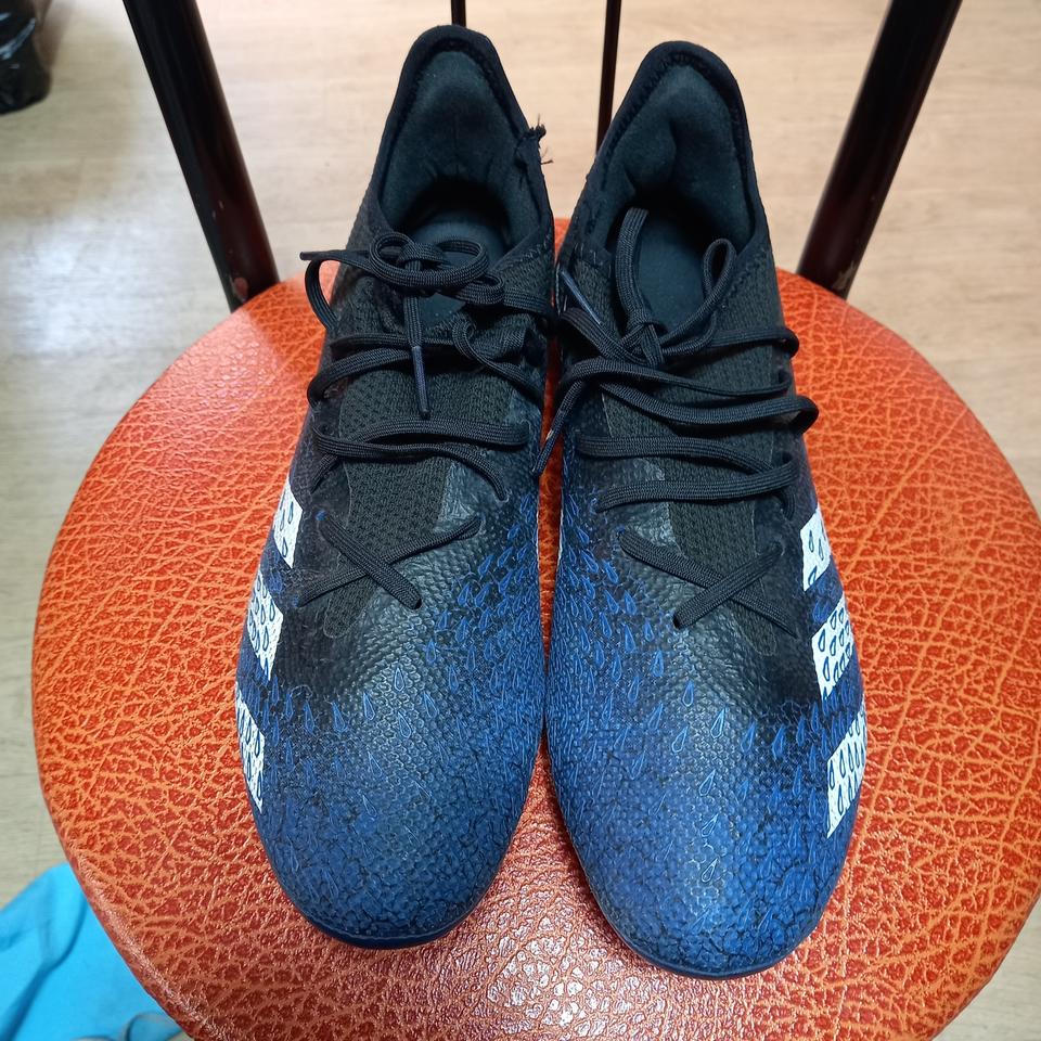 아디다스 프레데터 축구화 265