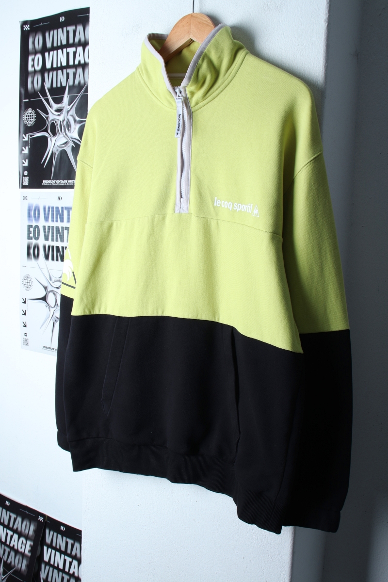 (L) 르꼬끄 맨투맨 티셔츠 반집업 연그린 올드스쿨-1822E