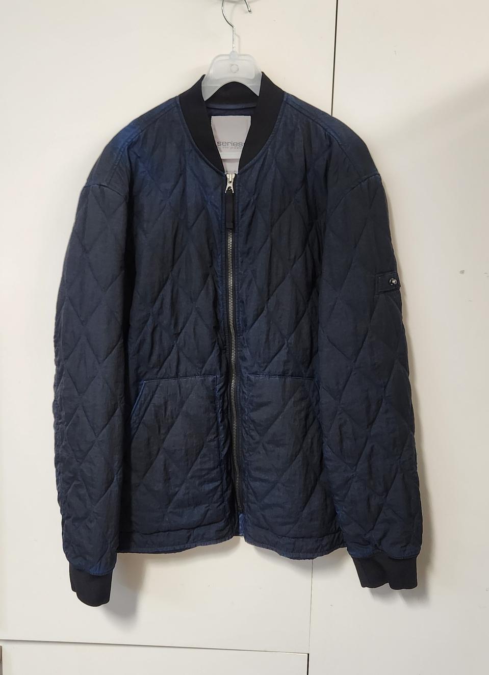 시리즈 코오롱 피그먼트 퀄팅 블루종 100