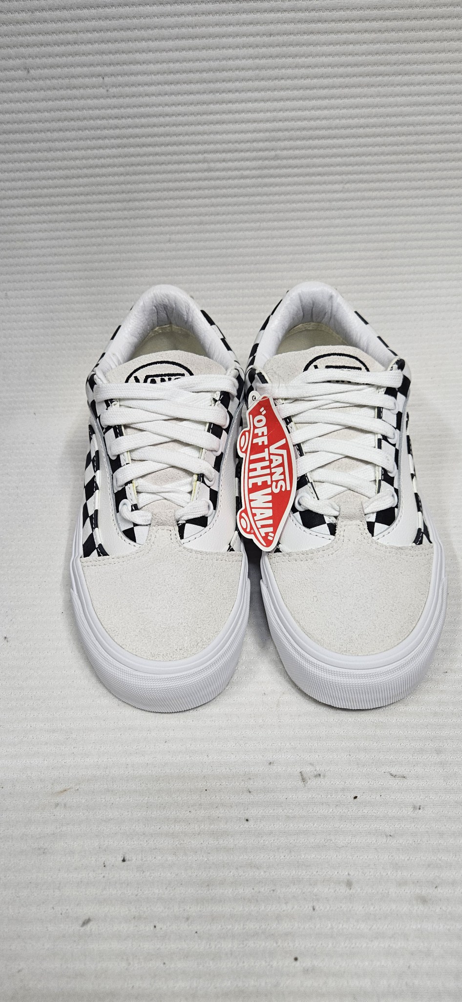 VANS 반스 누 스쿨 체커보드 울트라쿠쉬 240사이즈 새제품