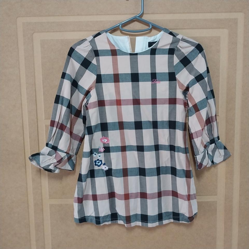 닥스 키즈130 사이즈 입니다