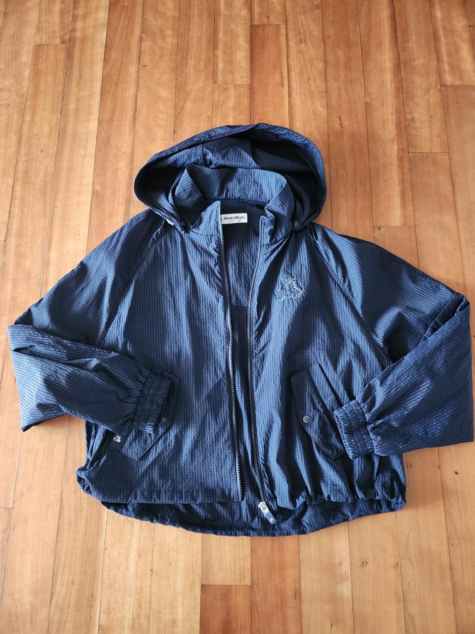 블랙앤화이트골프간질기점퍼 66