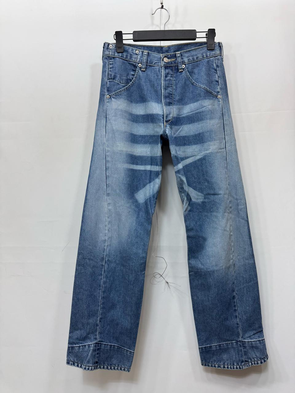 •74) 리바이스 청바지