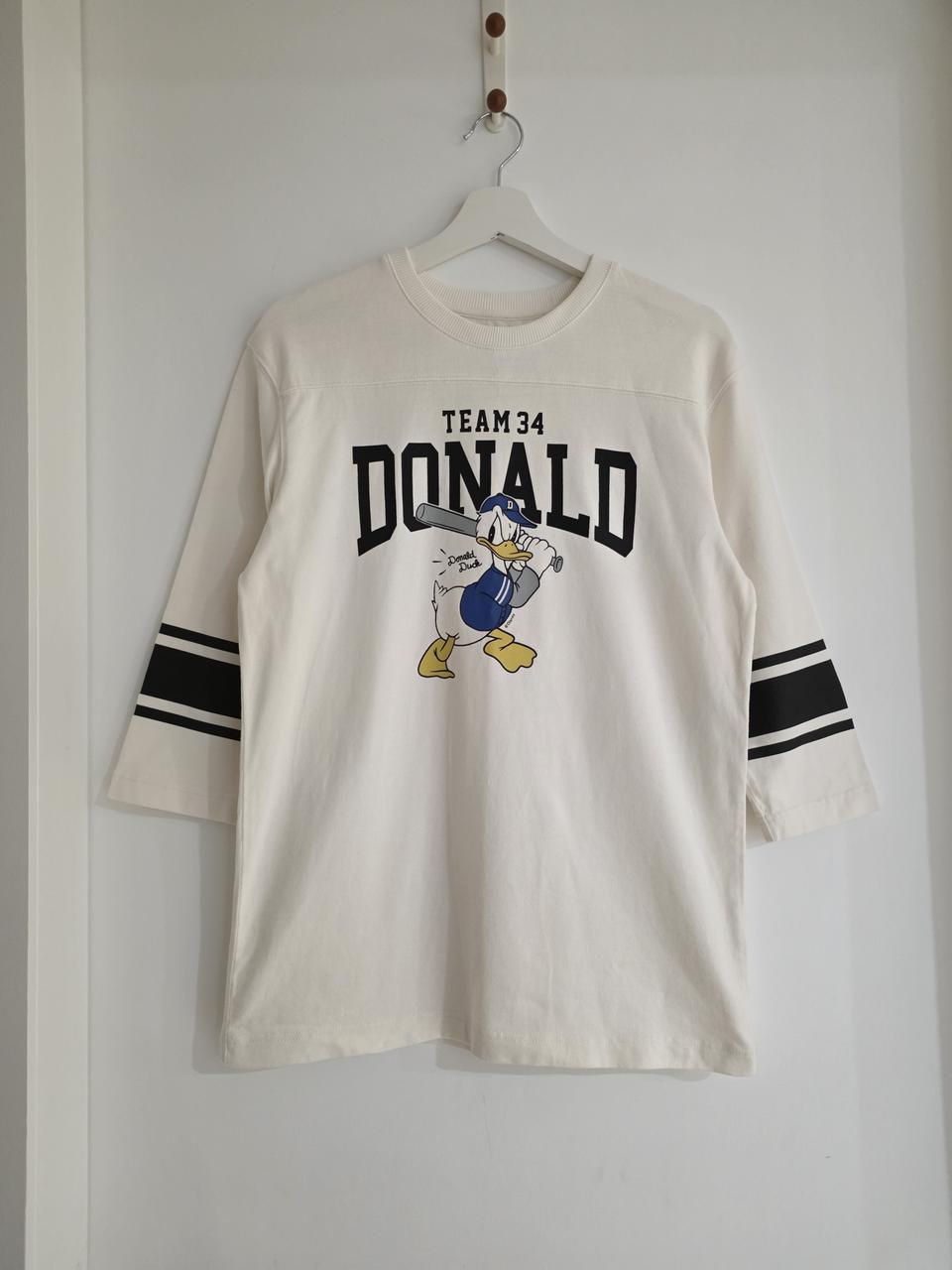 도날드덕 소매배색 칠부티셔츠 M사이즈