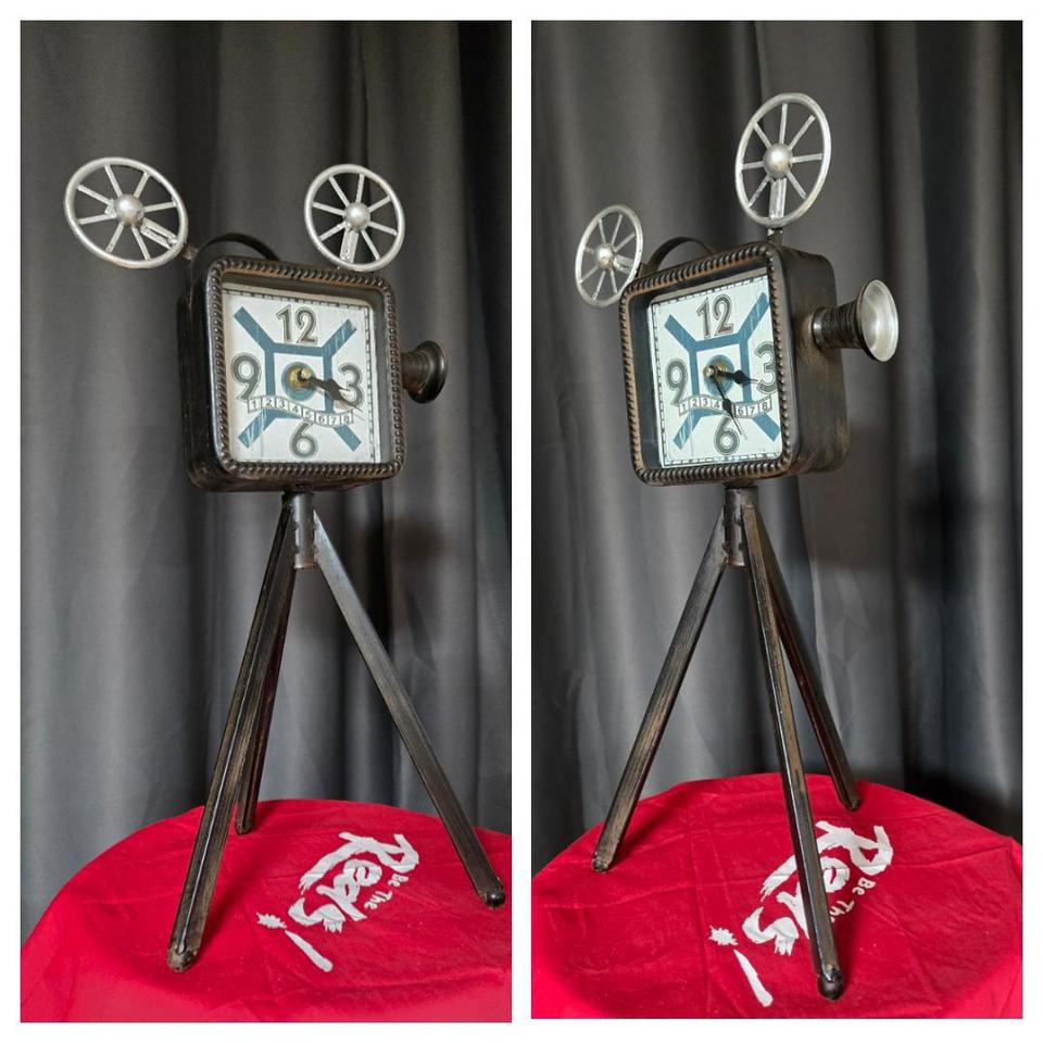 엔틱감성.빈티지 영사기 탁상시계