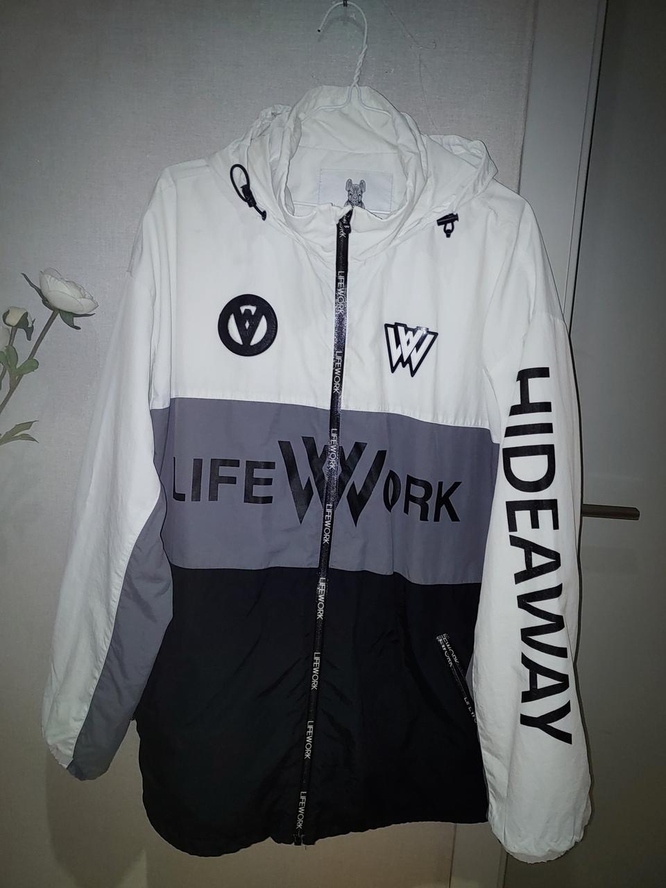 LIFEWORK  라이프워크 배색 바람막이 L