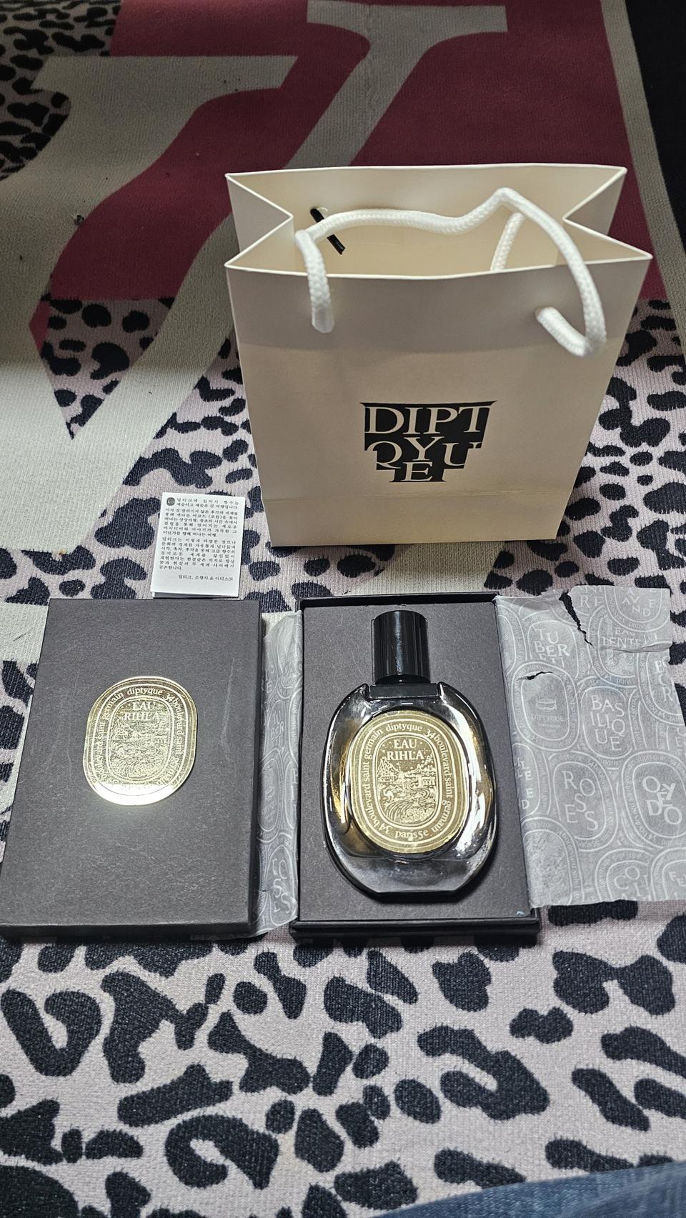 딥티크 오 릴라 오드퍼퓸 75ml 미개봉 새상품 쇼핑백