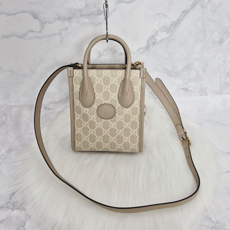 구찌 인터로킹 GG 미니 토트 크로스백