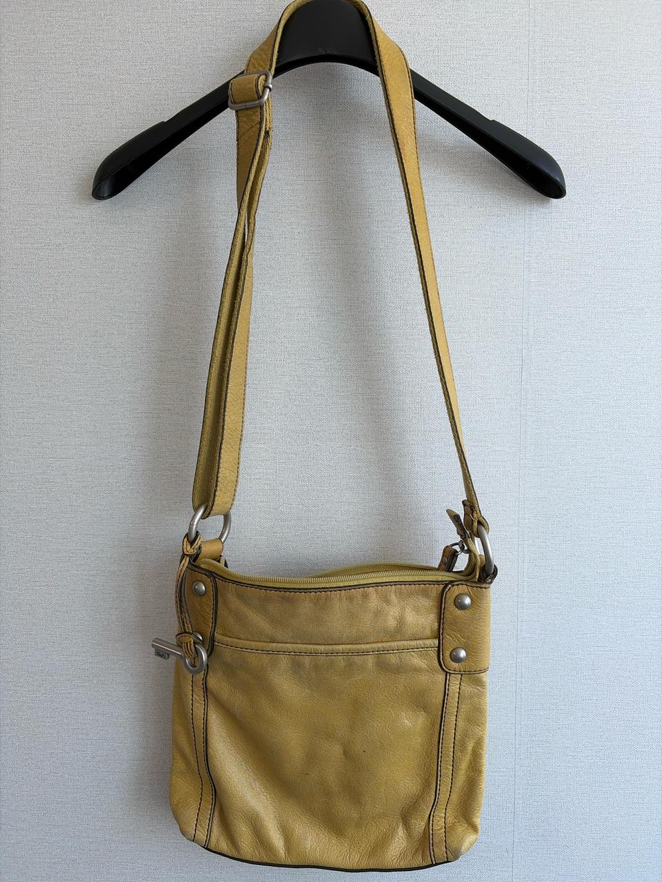 Fossil 가죽 크로스백