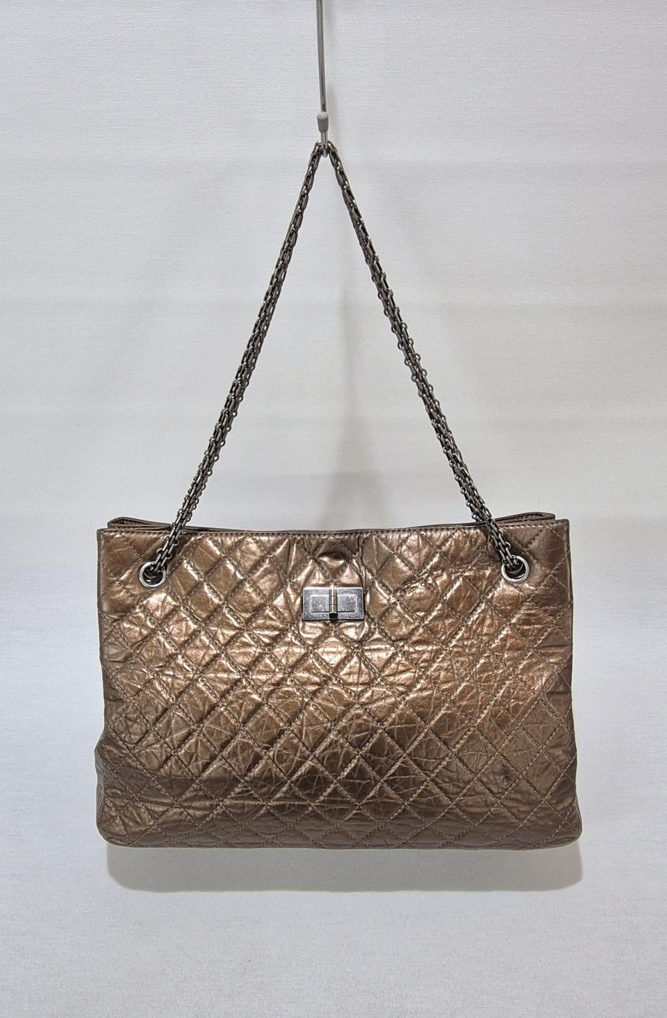샤넬 2.55 리이슈 브론즈 토트백