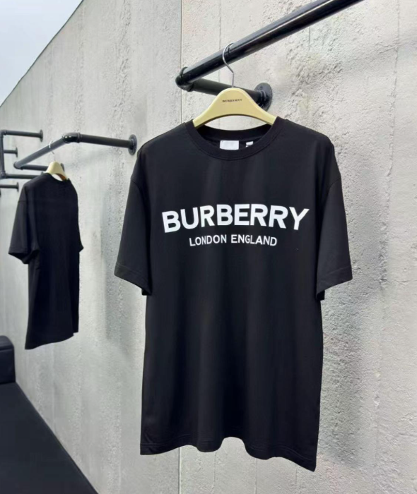 [버버;리] 새상품 / 반팔 / 약 100 사이즈