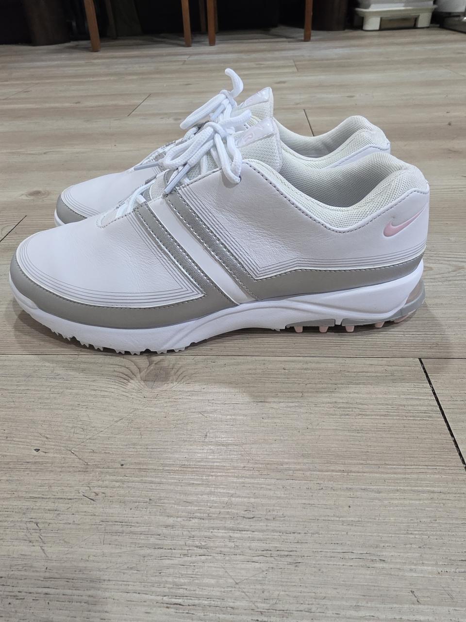 나이키골프 에어 브래시 스파이크리스 골프화 230mm