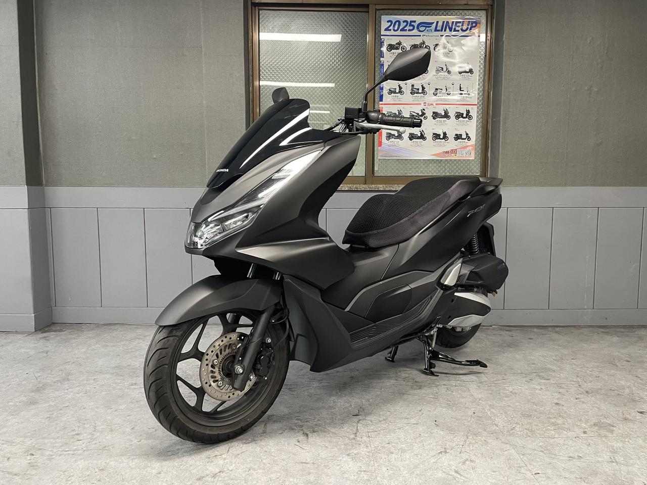 혼다 "PCX125ABS" 24년식 특A급매물! 스쿠터오토바이