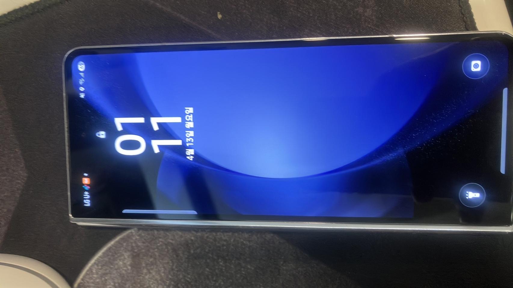 갤럭시 폴드 5 512GB 급하게 판매합니다