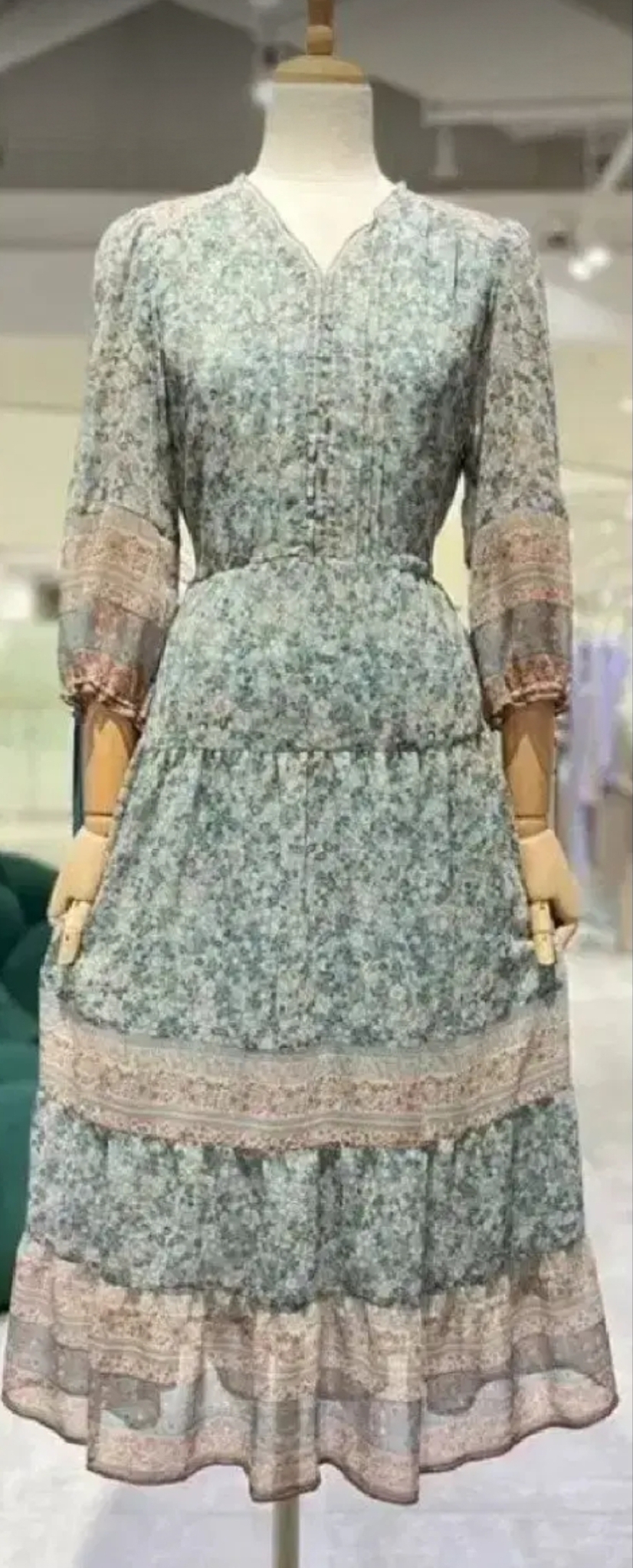 써스데이아일랜드 보헤미안 플라워 셔링 쉬폰원피스 55사이즈 새제품