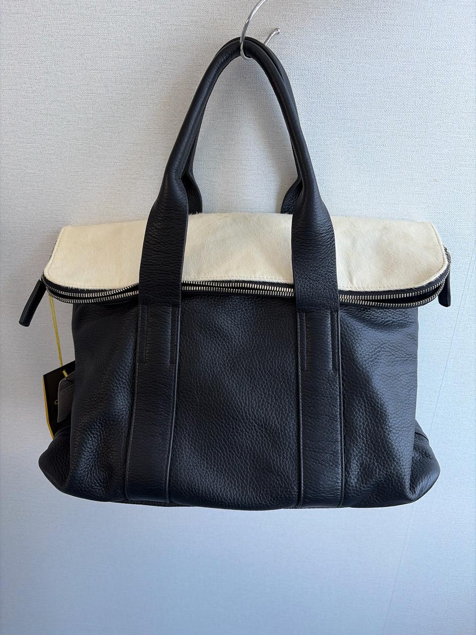 새상품 온앤온 가죽 토트백