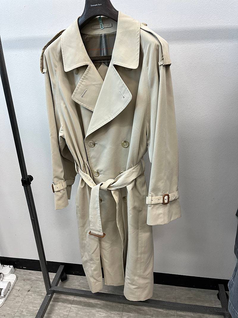 110-115) 버버리 견장 봄 트렌치코트