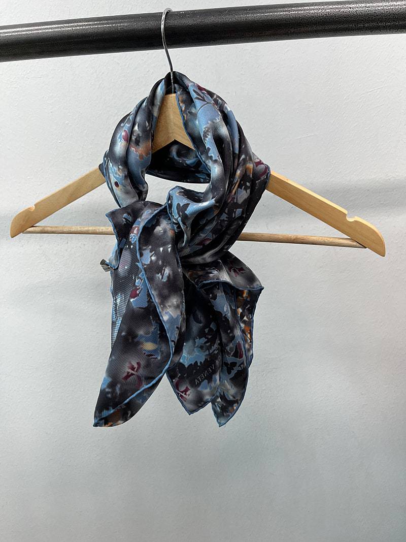 보테가베네타 이태리 실크 스카프