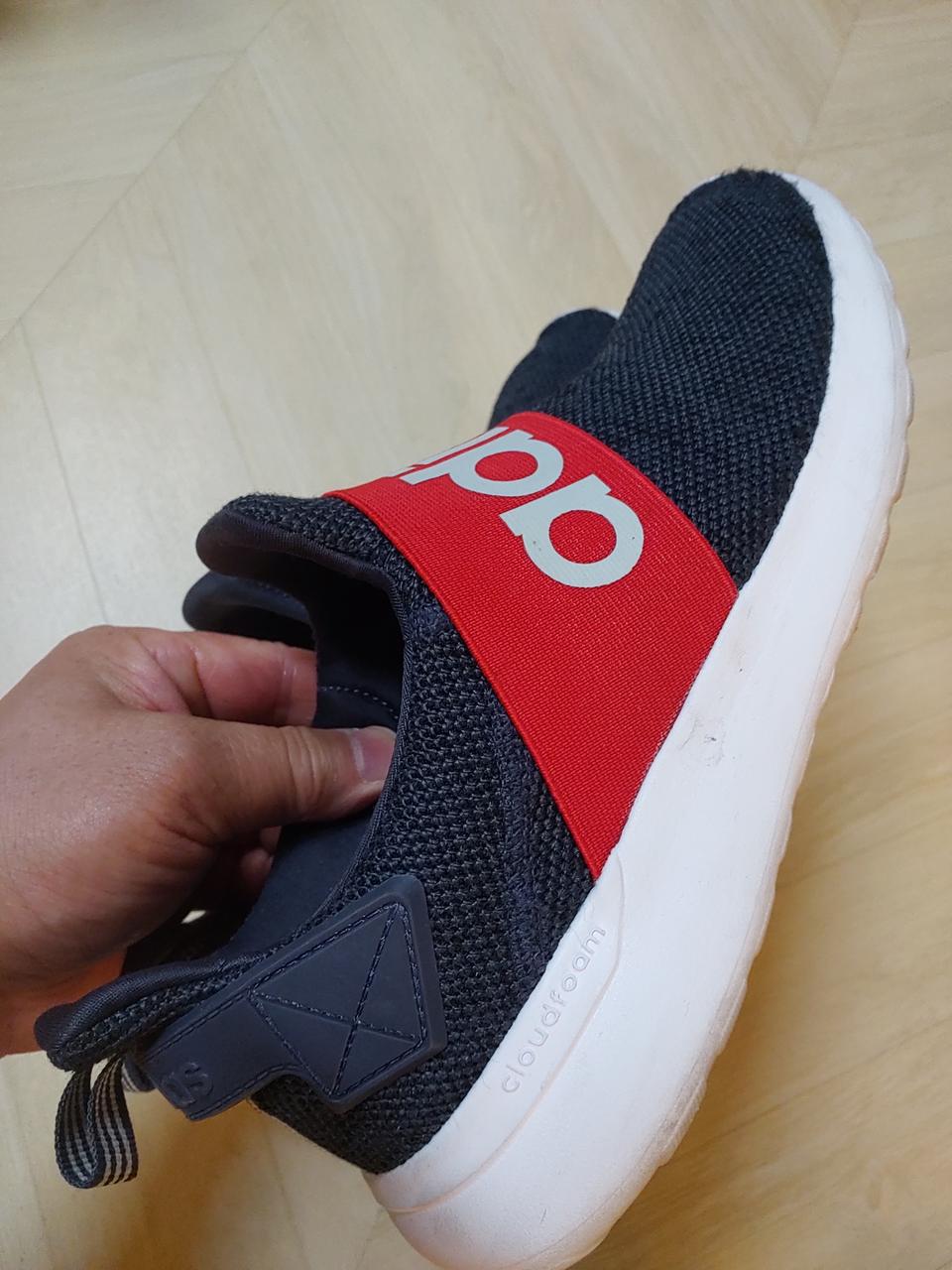 아디다스 레볼루션 니트  블랙/레드 265mm