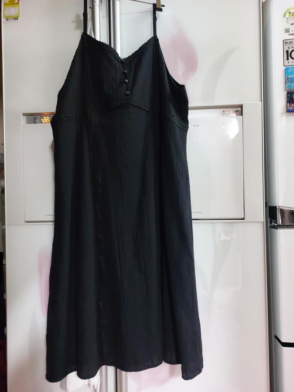 I'M ACTIRABLE 블랙 끈나시 원피스(빅사이즈)