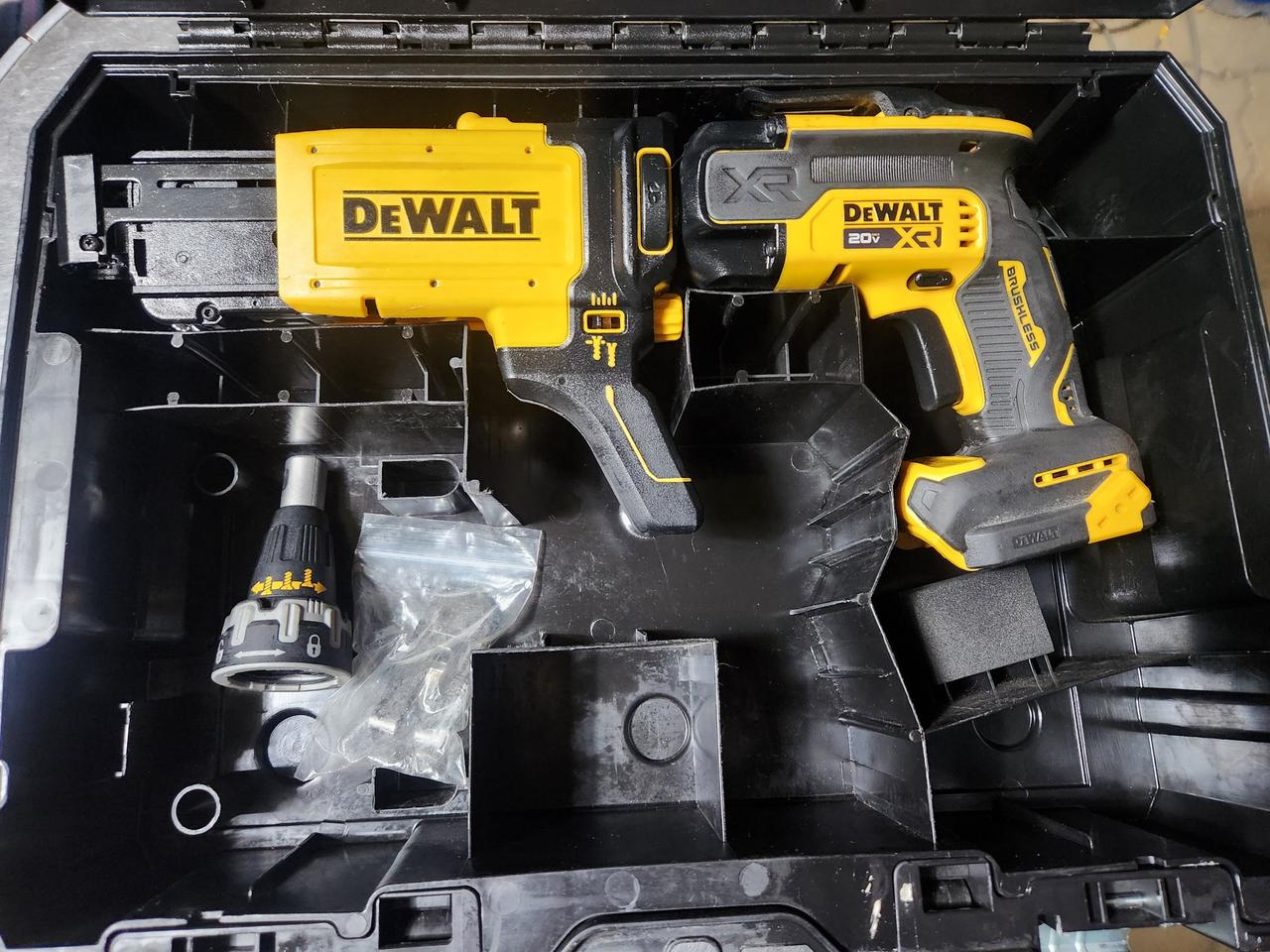 디월트 20v 충전매거진 DCF630+DCF6202 판매