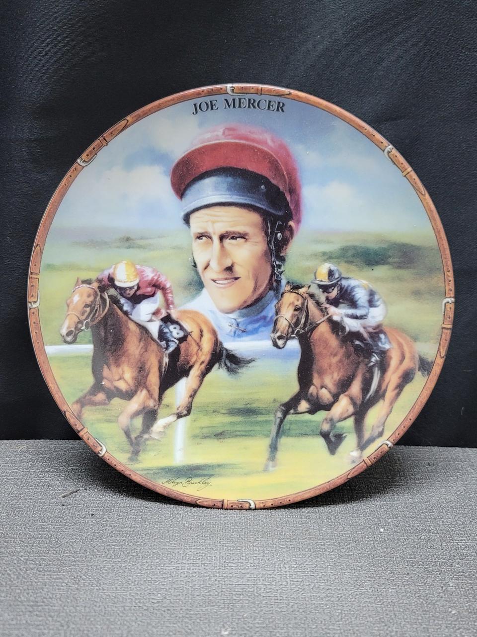 영국 로얄우스터 경마기념 접시 조에 머서